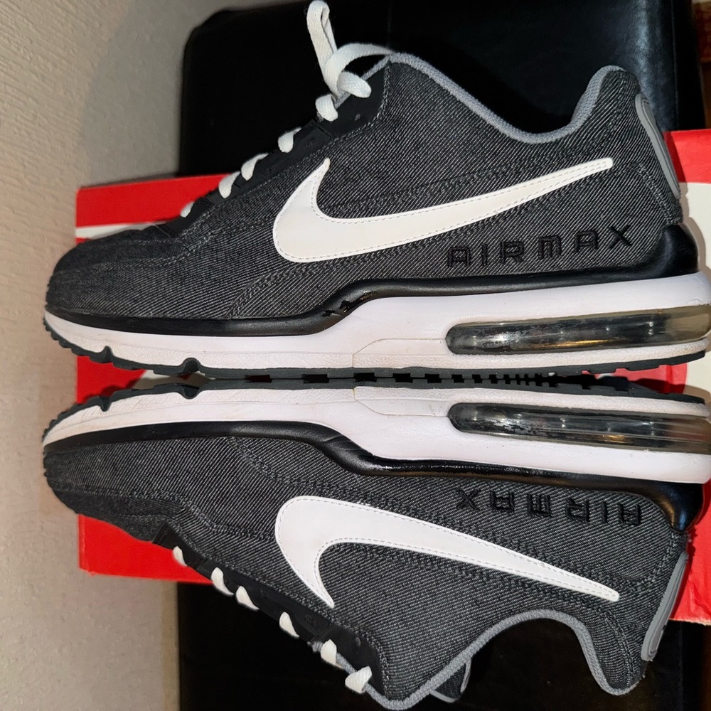 Nike Charcoal and White Denim Athletic Shoes - Picture 7 of 10